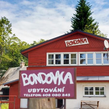 Srub Midla A Chata Bondovka Cenkovice Exteriör bild